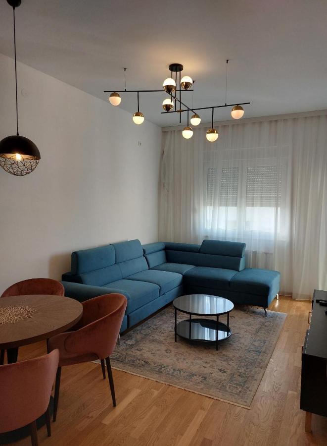 Kej Danube Lux Free Garage Apartment Нови Сад Екстериор снимка